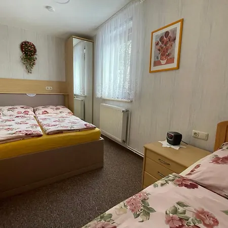 Marianne Lau Apartment